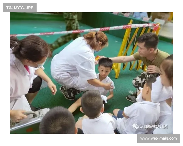 土鲁斯对阵塞尔鲨鱼赛前救援跳伞者,观众掌声致敬消防人员 土鲁斯对阵塞尔鲨鱼赛前救援跳伞者,观众掌声致敬消防人员