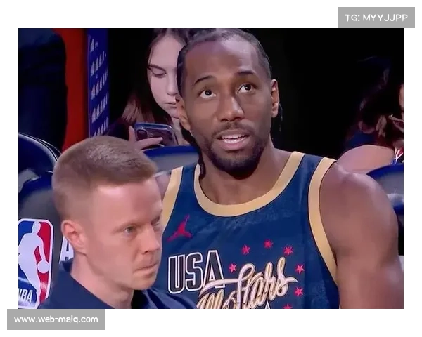 星辰队47-21大胜条纹队，全明星周末表演赛精彩纷呈